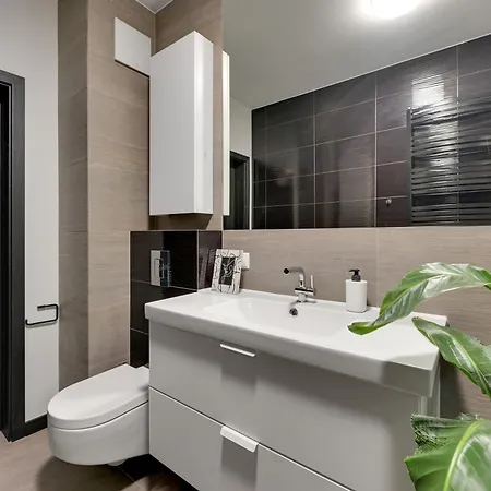 Aquarius By Downtown * סופוט